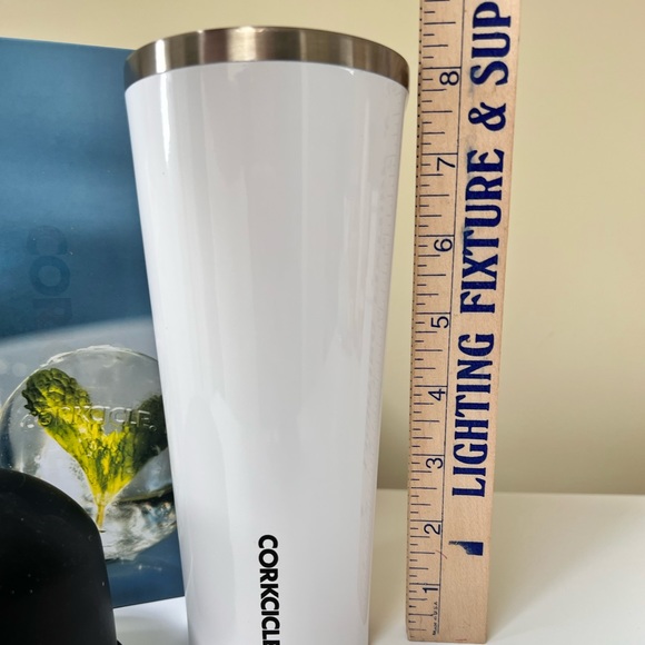 corkcicle invisiball ice maker